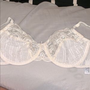 VINTAGE VALENTINO BRA